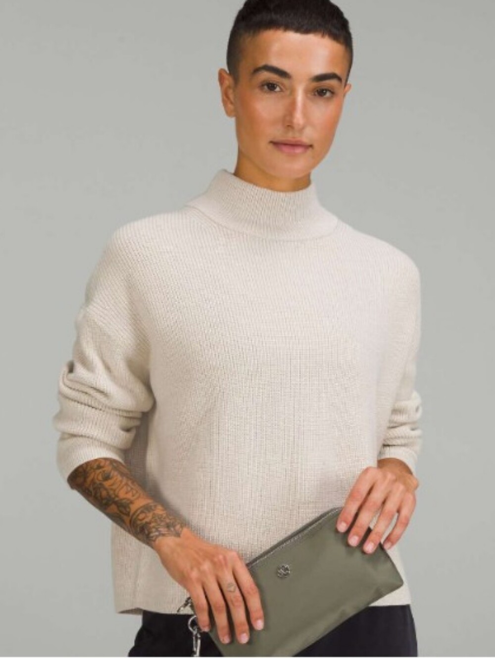 Lululemon Curved Wristlet Gray Sage - Picture 8 of 9